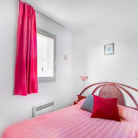 Apartamento Les Canoubiers Iii By Interhome La Londe-les-Maures